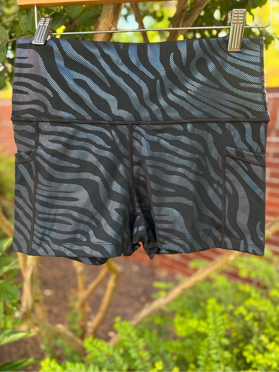 Constantly Varied Gear Pants - CVG CONSTANTLY VARIED GEAR "Iridescent Zebra" High Waist Workout Shorts Size S